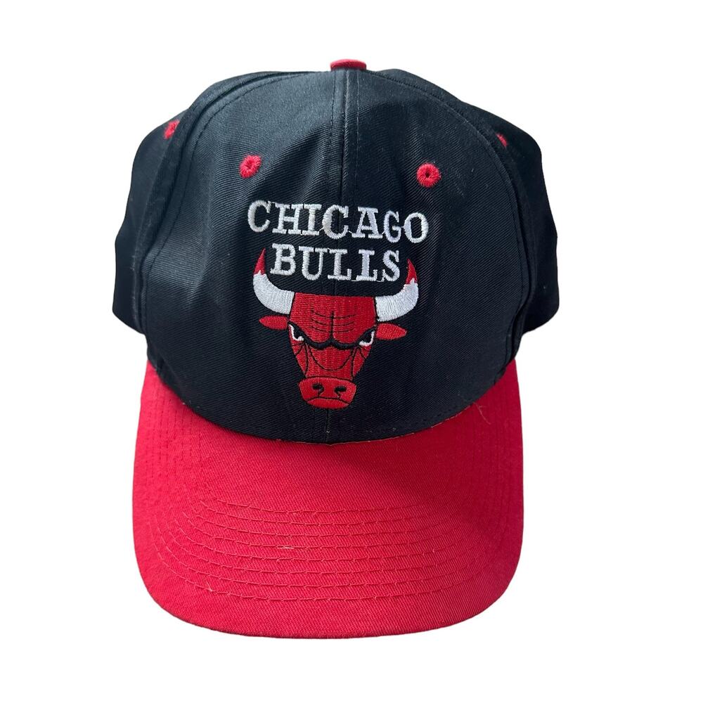 Chicago Bulls NBA Logo 7 SnapBack Baseball Cap‎ Hat Black Red Adjustable